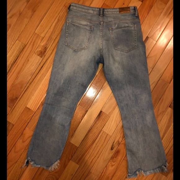 Zara embroidered jeans - Picture 3 of 3